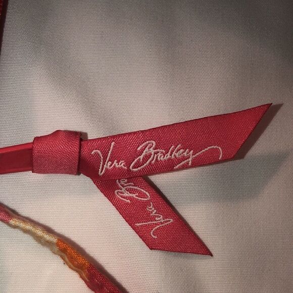 Vera Bradley Folkloric Coral Green Quilted Floral Wallet Wristlet - Picture 13 of 13